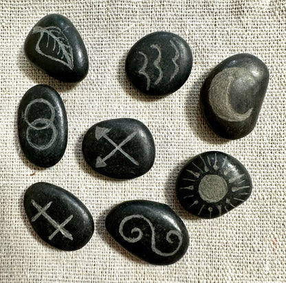 The Set of Eight - Witchcraft Runes